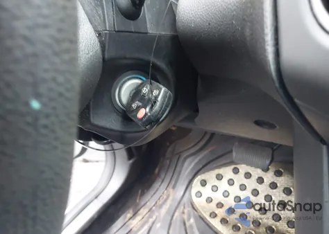 2016 Ford Focus Se z USA, uszkodzony, nr VIN 1FADP3F20GL298068